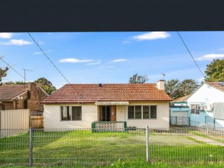 View profile: Outstanding Location! two bedroom home !!