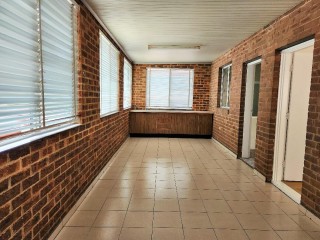 View profile: Huge 4 Bedroom Family Home- Walk to Westmead Station