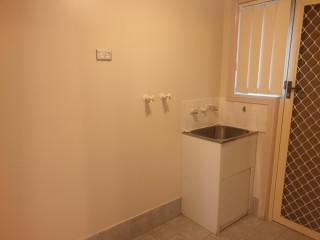 View profile: Modern Townhouse! Perfect Location!!