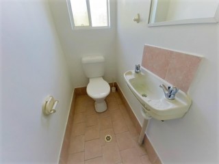 View profile: Fantastic Two Bedroom Unit -Gas Cooking!