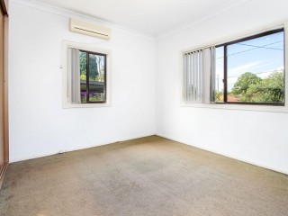 View profile: Four huge bedrooms! Close to Everything