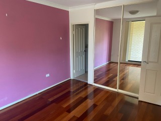 View profile: Ensuite! Gas cooking!  A/C! Pool in Complex!
