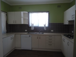 View profile: Brand New Floating Timber Floors Throughout