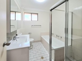 View profile: Walk to Station! Plus Pool & Tennis Court!