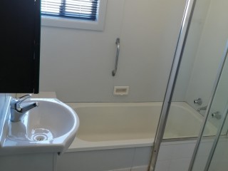 View profile: Lovely half house!! Freshly Painted and new flooring