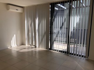 View profile: Quality Modern Unit- Near Westmead Hospital!