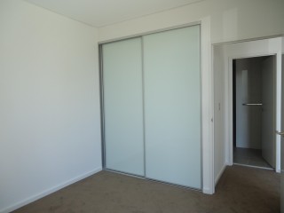 View profile: 5 Minutes Walk to Station!
