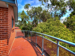 View profile: Fabulous spacious top floor unit in the heart of Wentworthville – boasts location and security!
