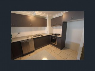 View profile: 3 Bedrooms! 2 Bathrooms! Walk to Station!