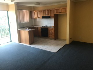 View profile: 3 minutes Walk to Station!