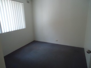 View profile: Easy Stroll to Station & Shops!