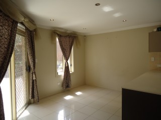 View profile: Spacious 4 Bedroom with Ducted Air Conditioning