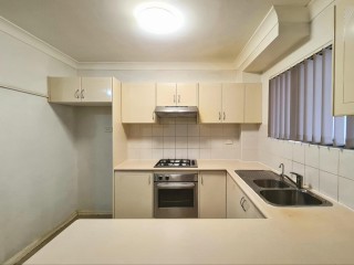 View profile: Quality Unit with 2 Bathrooms! Walk to Station!