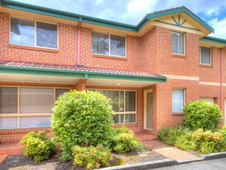 View profile: 3 Bedrooms! 2 Bathrooms! Air-conditioning!