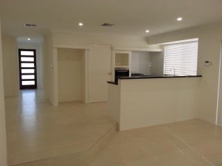 View profile: Outstanding 'Just Like Brand New'- 4 Bedroom Family Home