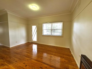 View profile: Large family home with lawns maintained by owner!