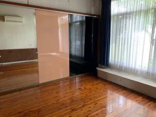 View profile: Walk to Station! Excellent Street