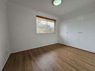 View profile: Newly Renovated 4 Bedroom Westmead Duplex
