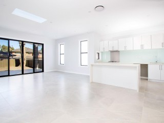 View profile: Brand New 4 Bedroom Duplex! Torrens Title!