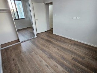 View profile: Stunning Modern Luxury Unit! Two Bathrooms!