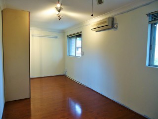 View profile: Outstanding Location! Minutes to Westfields's