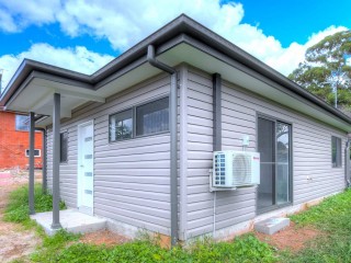 View profile: Brand New 2 Bedroom Granny Flat!! Don't Miss This One!!