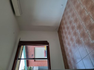 View profile: Immaculate & Renovated- Walk to Station!