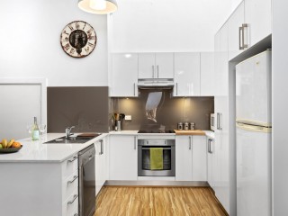 View profile: Quality Split Level Villa- Huge size- 220sqms!