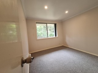View profile: Air Conditioned! Massive Yard!