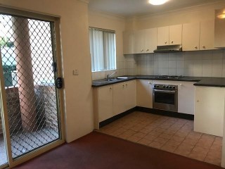 View profile: 2 Minutes to Station & Shops!