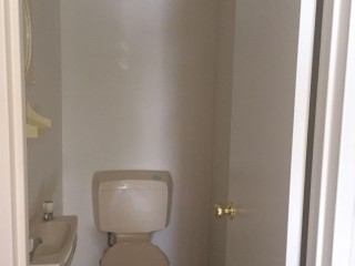 View profile: 3 Bed, 3 Toilet, Air Con, Renovated Bathrooms & Laminate floors