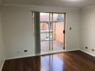 View profile: 3 Bedrooms! 2 Bathrooms! Pool & Tennis Court in Complex!