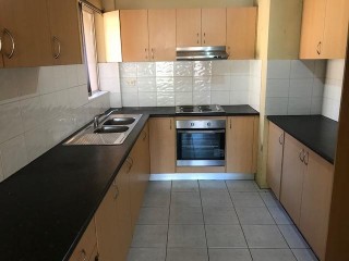 View profile: Walk to Station & Shops!