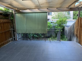 View profile: Impressive Townhouse with Minutes Walk to Station!