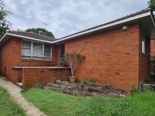 View profile: Outstanding Location! 5 Minute Walk to Westmead Station!