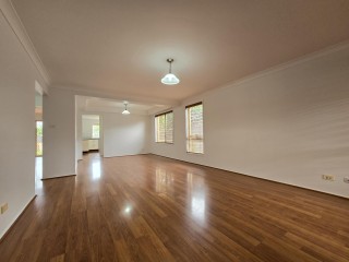 View profile: Newly Renovated 4 Bedroom Westmead Duplex