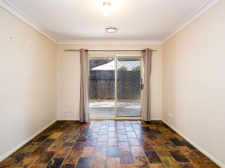 View profile: Close to Shops and school