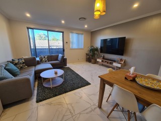 View profile: 3 Bed Townhouse in Girraween School Catchment