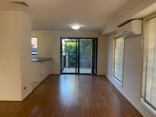 View profile: Large 3 Bedroom- Walk to Station!