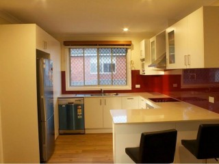 View profile: Quiet Cul-de-sac- Renovated throughout!