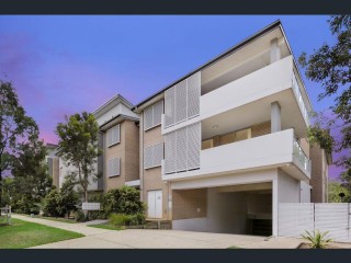 View profile: 3 Bedrooms & Tandem Carspaces