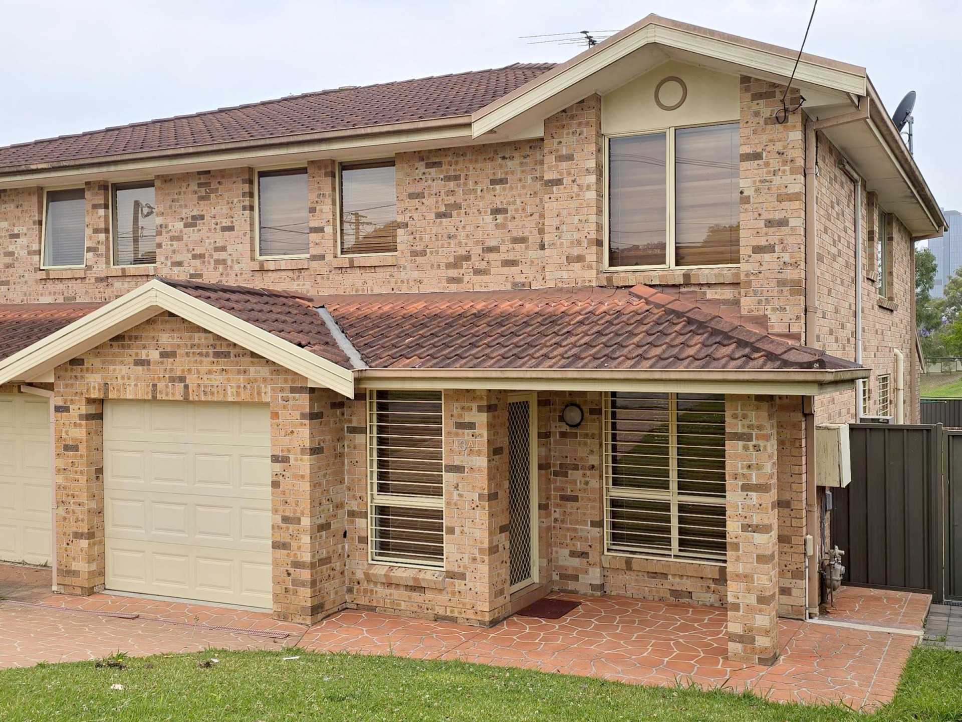 Newly Renovated 4 Bedroom Westmead Duplex