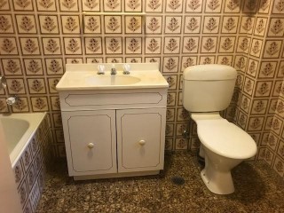 View profile: Value Plus!!  $300 per week in popular street.
