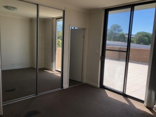 View profile: Quality Modern Unit- Near Westmead Hospital!
