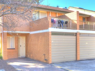 View profile: 3 Bedrooms! 2 Bathrooms! Walk to Station!