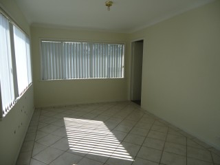 View profile: Beautiful home conveniently located within popular school catchments!