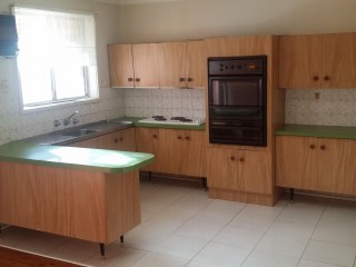 View profile: Brick Home! Walk to Station!