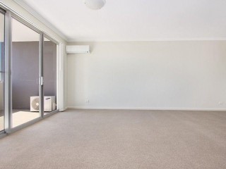 View profile: Air Conditioning & Large Balcony!