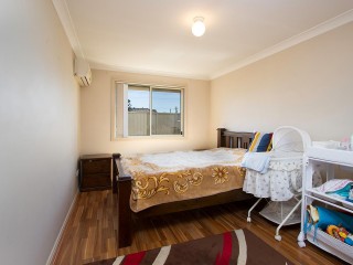 View profile: Top Quality Villa with Gas Cooking & Air Conditioning!