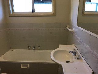 View profile: Quiet Cul-de-sac, Walk to Station!